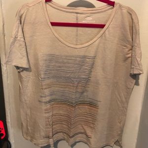 Old Navy t-shirt